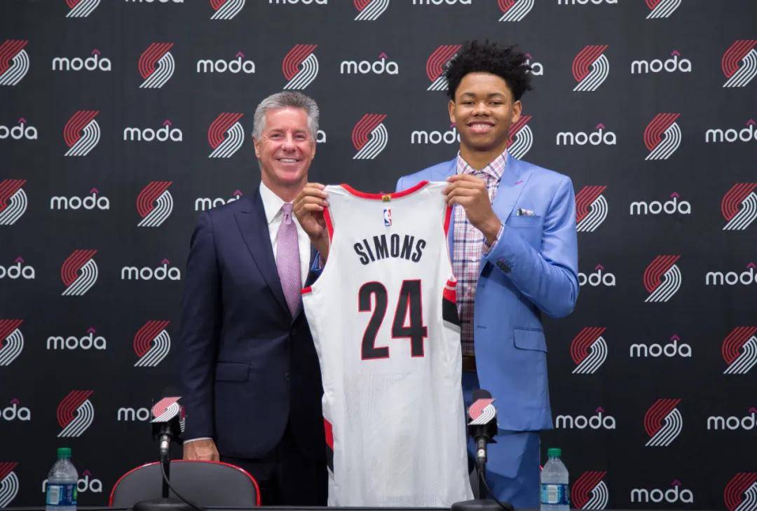1换1！交易正式达成！NBA冠军后卫联手杨瀚森