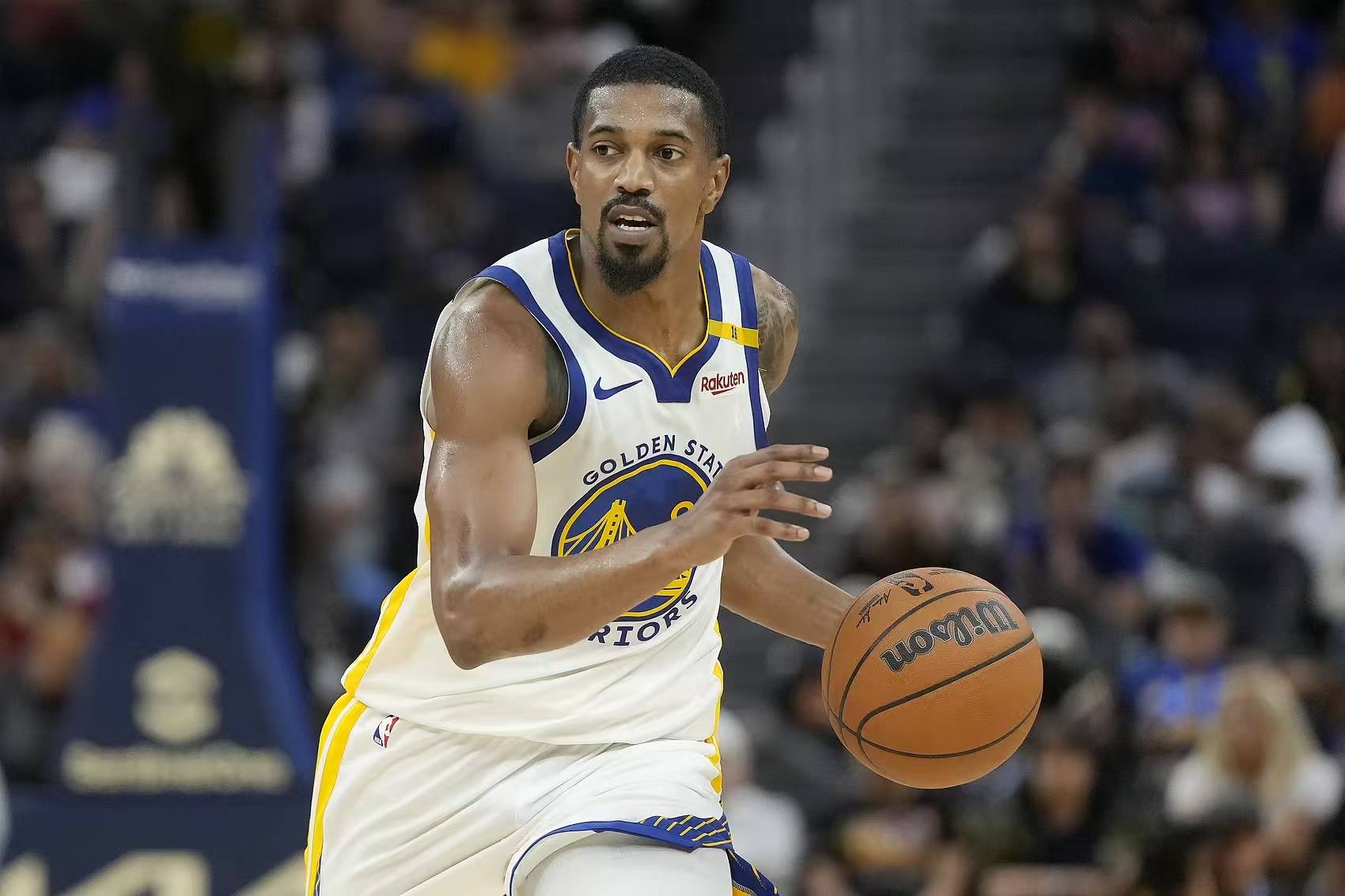 NBA：太阳送1.45亿续约，勇士目标有四人，掘金敲定瓦兰