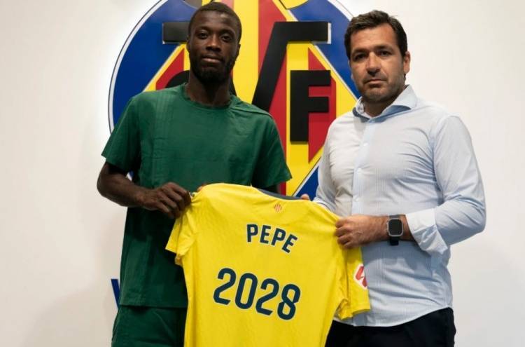 官方:比利亚雷亚尔与尼古拉斯-佩佩续约至2028年