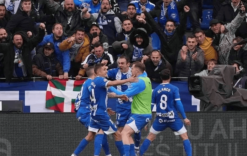 西甲:阿拉维斯 VS 奥萨苏纳