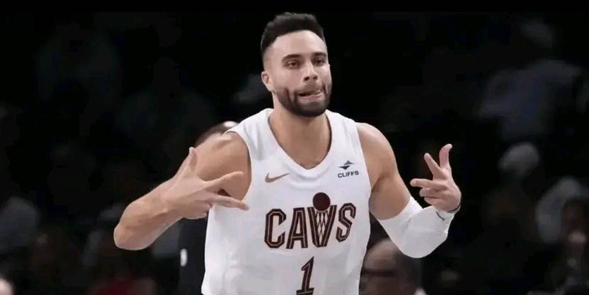 克利夫兰骑士首发小前锋斯特鲁斯左脚琼斯骨折!新赛季希望受挫