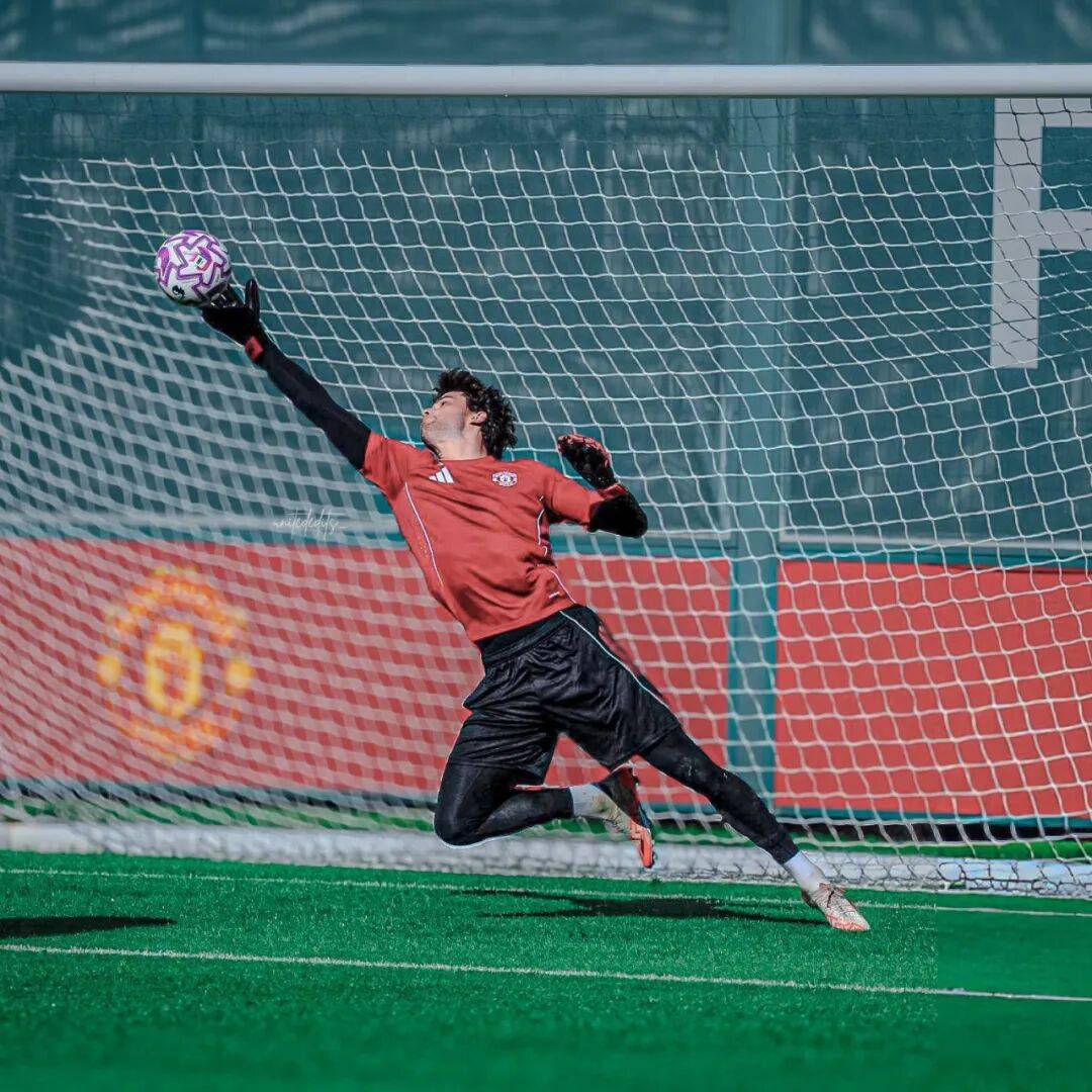 马兹拉维恐无缘曼联战布伦特福德，一人复出可替代！拉门斯或首秀