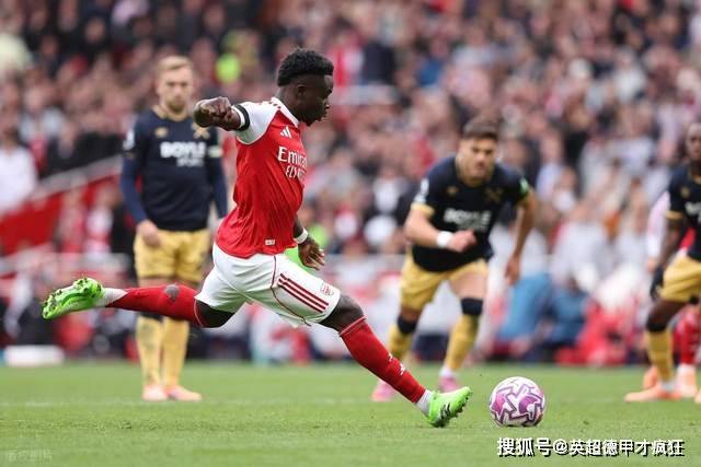 英格兰队首发没利物浦、曼联、切尔西球员！这个锅不该图赫尔背！