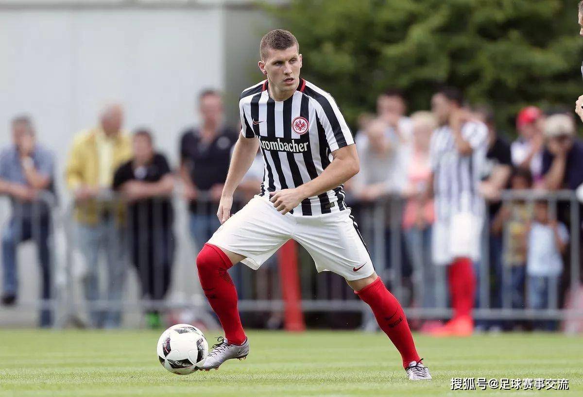 今日足球：美因茨vs圣保利 热那亚vs亚特兰大