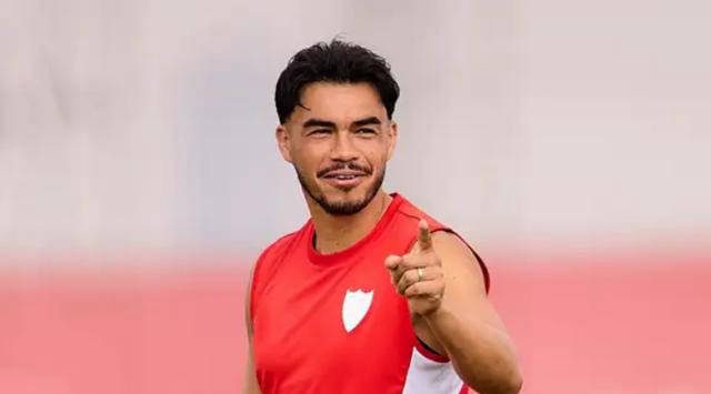 西甲焦点战：塞维利亚稳健发挥，巴列卡诺士气正盛